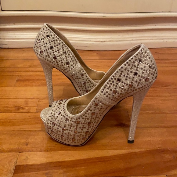 😎24h Clearance 😎DB DK Fashion bejewelled pumps heels size 6.5 - Picture 1 of 9